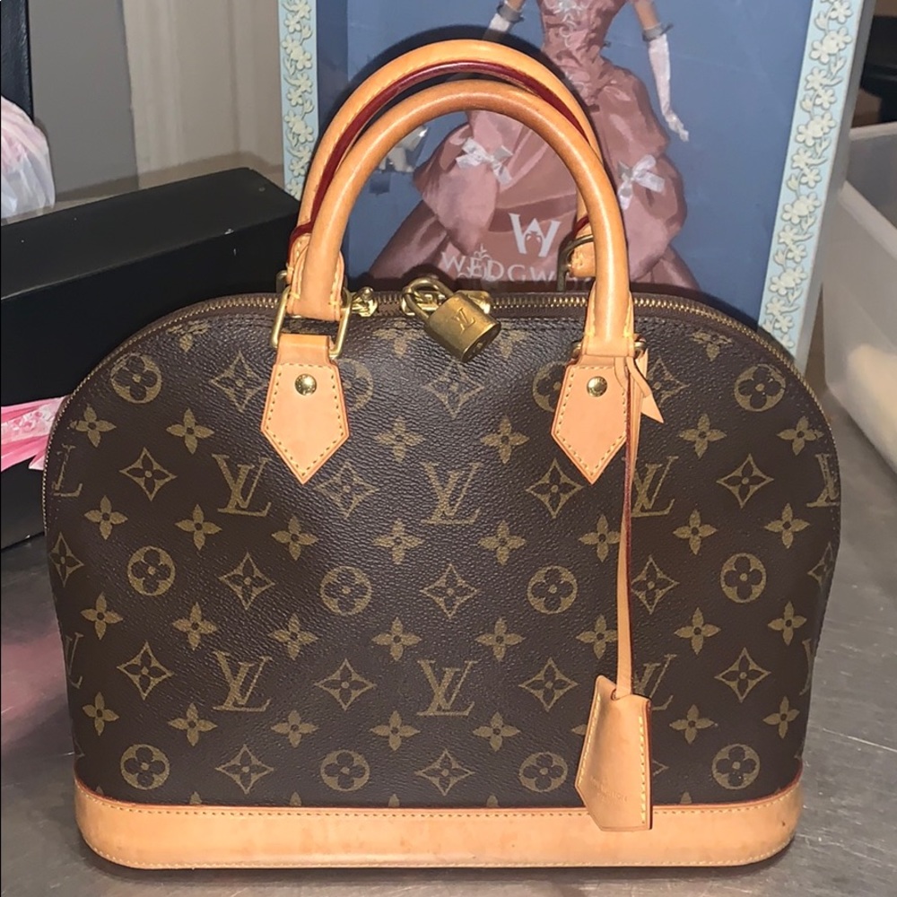 Louis Vuitton Handbag